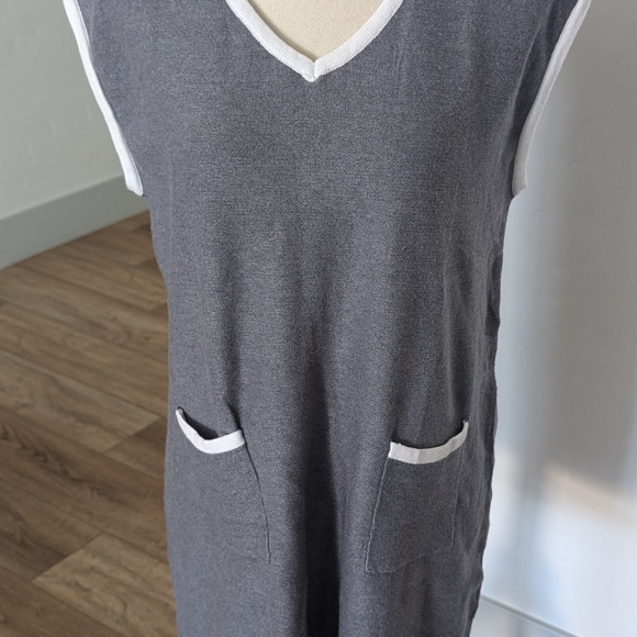 Gray Sleeveless Midi Dress with White Trim - Picture 1 of 9